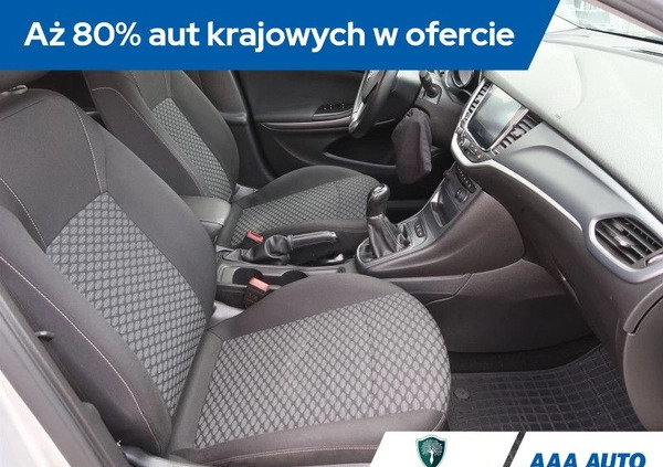 Opel Astra cena 38000 przebieg: 171466, rok produkcji 2017 z Wolbrom małe 326